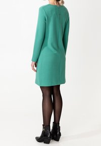 Indiska Abito in maglia - green