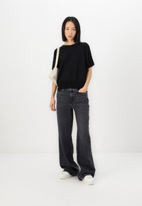 DRYKORN SOMELI - T-shirts - black