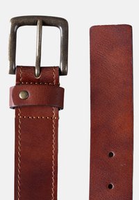 Brown leather belt featuring a rectangular bronze buckle, stitched edges, and five holes for adjustment. Smooth texture with minimal wear.