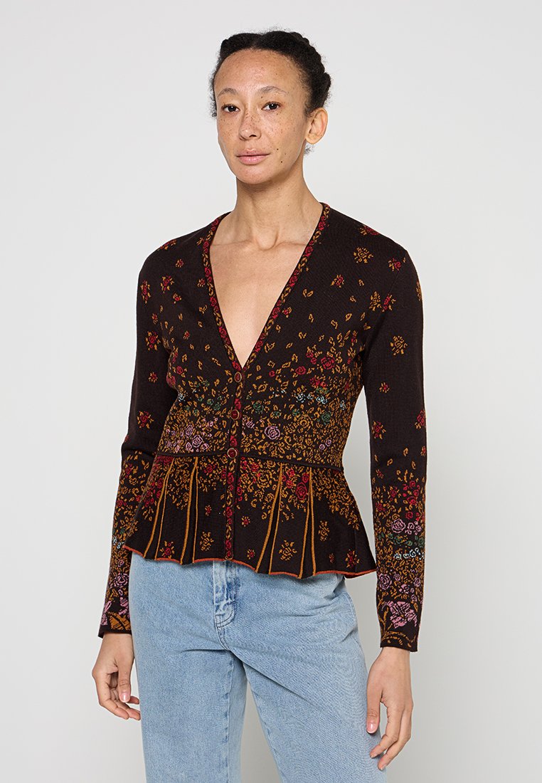 Ivko Vest bruin