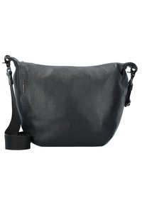 Borsa a spalla in pelle nera con superficie testurizzata, chiusura con zip sulla parte superiore, tracolla regolabile e un discreto dettaglio di branding sul lato.