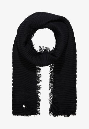 Zwarte geribbelde sjaal met franjes aan de randen, opgevouwen in een lus met beide uiteinden naar beneden hangend.