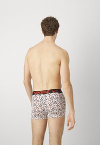 Nike Underwear ESSENTIAL TRUNK 3 PACK - Boxers - white/black/picante red