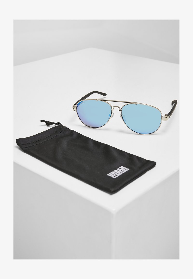 Urban Classics MUMBO - Päikeseprillid - silver/blue