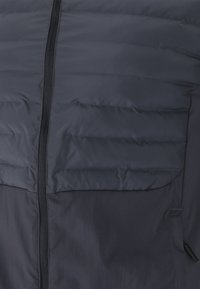 Endurance Weste - ombre blue