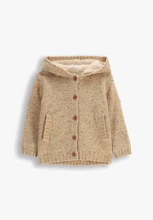 Brazowy sweter robiony na drutach z kapturem, z miękką podszewką, pięcioma drewnianymi guzikami i dwiema kieszeniami naszytymi. Całość o lekko cętkowanej fakturze.