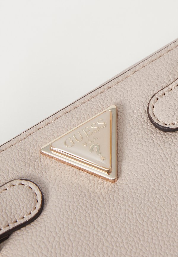 LARGE ZIP AROUND - Wallet - almond3