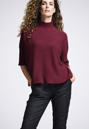 TIMELESS - Strickpullover - red wine