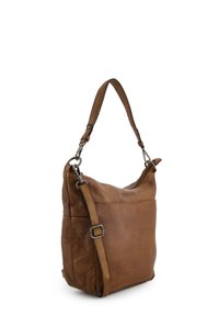 Sac à main en cuir marron avec une seule bandoulière, fermeture zippée et texture lisse. Présente un logo en relief subtil et une bandoulière ajustable.