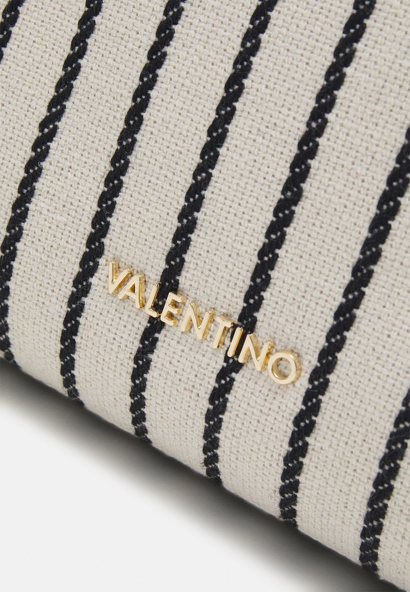 Damen Handtaschen | Valentino Bags LUCANO Handtasche beige - FX21721 Damen Handtaschen | Valentino Bags LUCANO Handtasche beige - FX21721