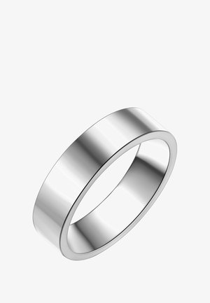 Zilveren roestvrijstalen ring met een gladde, gepolijste oppervlakte; vlak ontwerp; afgeronde randen; gelijke breedte in het geheel; eenvoudige en moderne uitstraling.