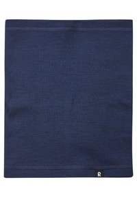 Scaldacollo di tessuto blu navy con texture liscia, forma rettangolare e cuciture a contrasto; presenta un piccolo tag con logo nell'angolo inferiore.
