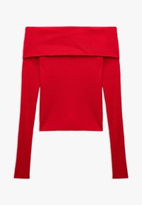 Czerwona, prążkowana bluzka typu off-shoulder z długimi rękawami i dopasowanym krojem. Gładka tekstura i jednolity kolor, bez wzorów czy ozdób.