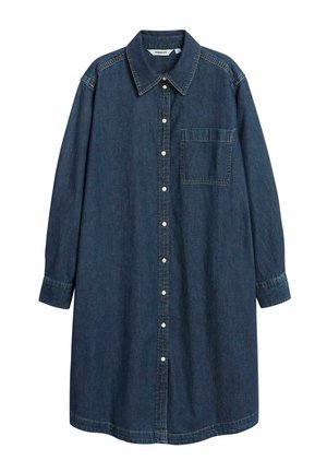 Langærmet mørkeblå denimskjortekjole med krave, knaplukning foran og brystlomme.