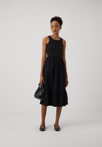 GAP MIDI DRESS - Kasdienė suknelė - black