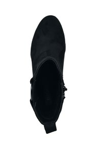 Svart mockaskinn ankleboot med en slät yta, rund tå, dragkedja på sidan och en något upphöjd klack. Inuti märkt "BAGIT."