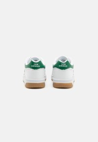 New Balance 480 UNISEX - Sporta apavi - white/green