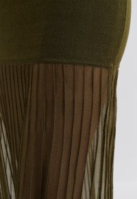 Malina HAISLEY DRESS - Robe pull - olive