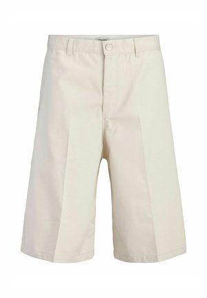 Beige knælange shorts med bæltestropper, forreste knap og lynlås, lavet af glat stof.