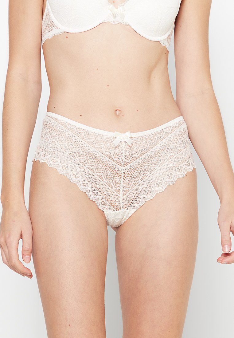 Etam Slip crème Etam Slip crème