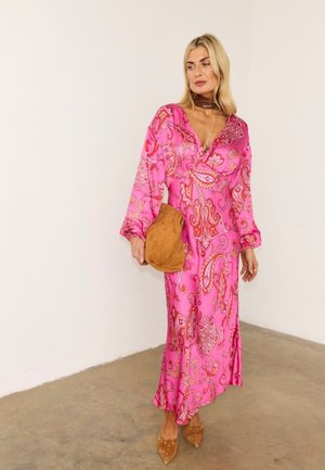 PINK PAISLEY EMMA DRESS - Maxi šaty - pink