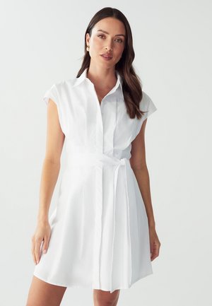 JOEY SHIRT DRESS - Tričkové šaty - white