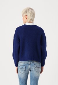 Pieces PCRIMMA OPEN CARIDGAN - Cardigan - bellwether blue