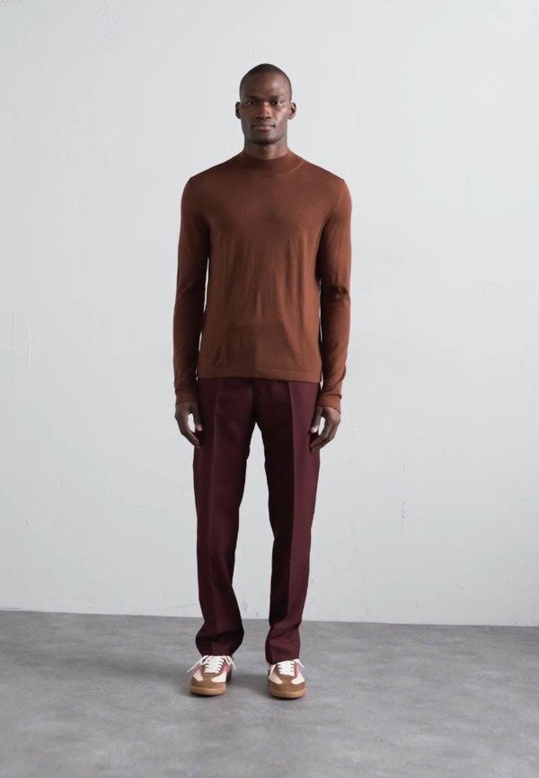 TERN - Jumper - old terracotta2