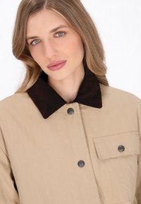 DreiMaster Jachetă de vară - beige