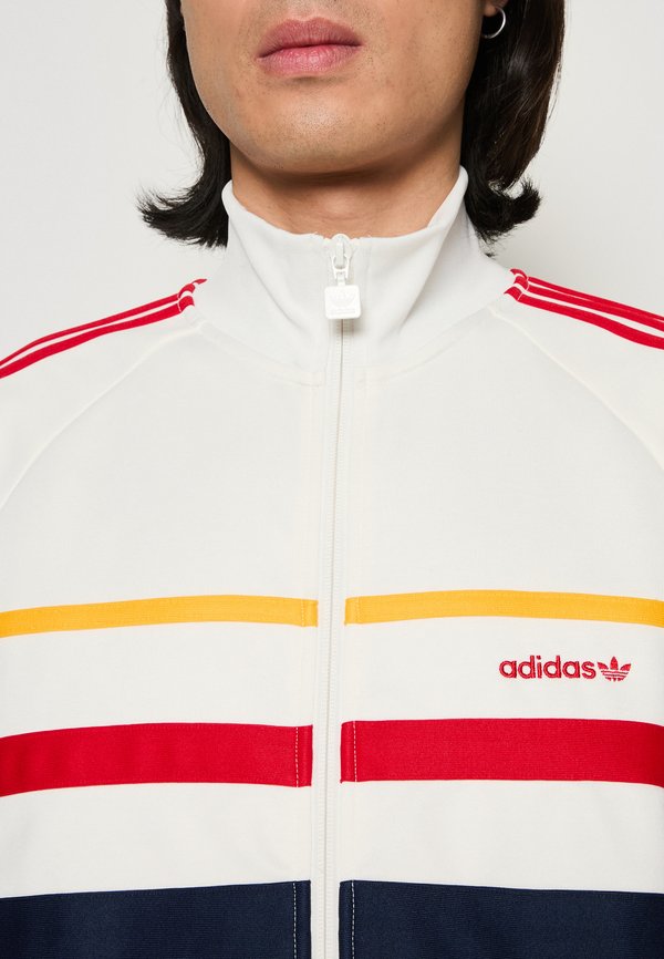 FIRST - Training jacket3