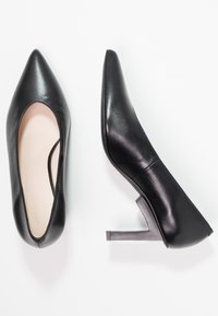 Zign Pumps - black