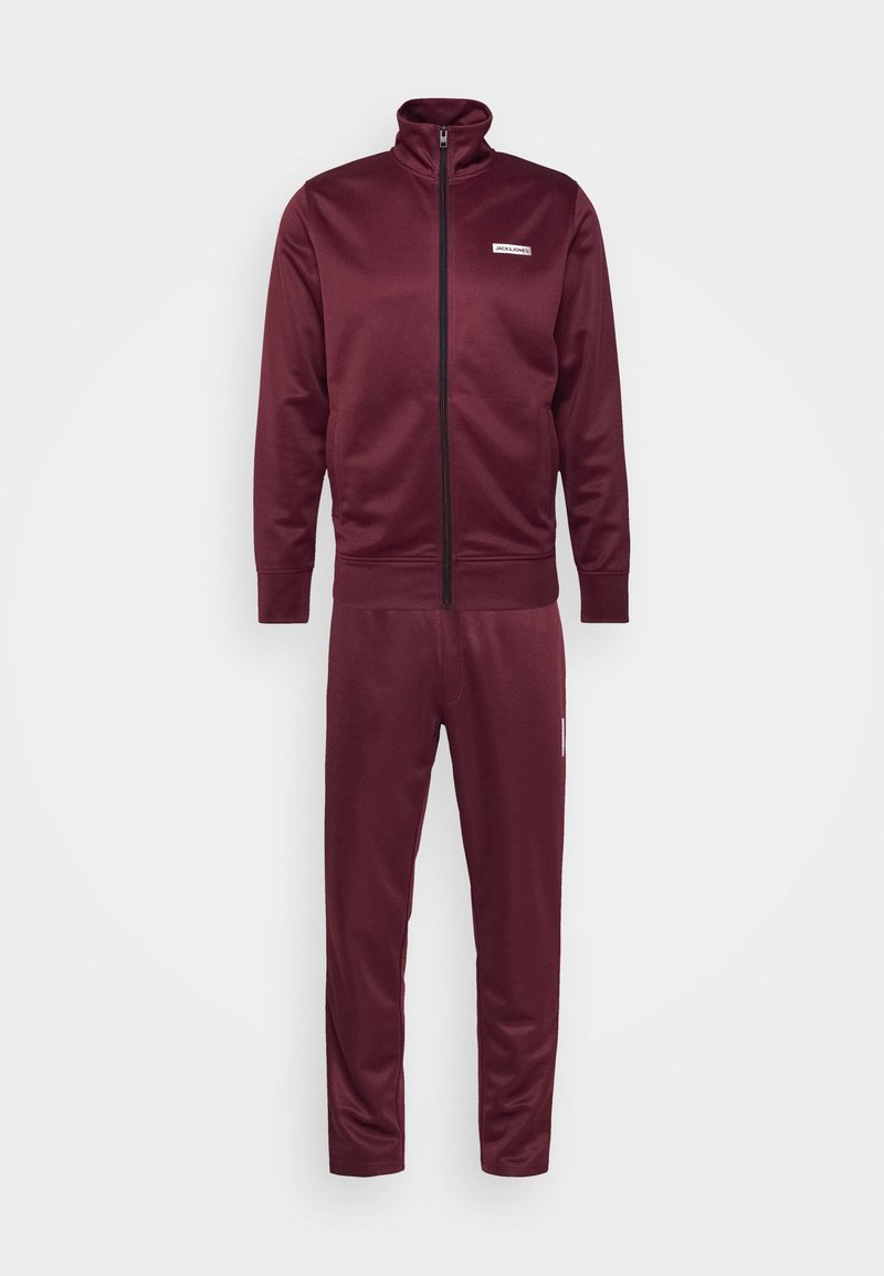 Herren Trainingsanzüge | Jack & Jones Performance JCOZPOLY SUIT Trainingsanzug port royale/bordeaux - US92991 Herren Trainingsanzüge | Jack & Jones Performance JCOZPOLY SUIT Trainingsanzug port royale/bordeaux - US92991