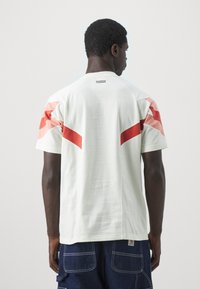 adidas Originals OLYMPIQUE LYON OG TEE - Club wear - ivory