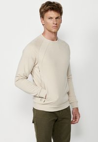 Koroshi Sportska majica - off-white