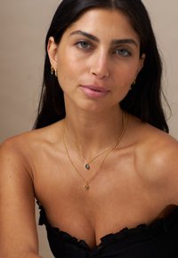 Orelia STAR CHARM NECKLACE - Verižica - pale gold-coloured