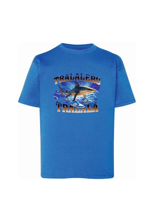 - T-shirt z nadrukiem