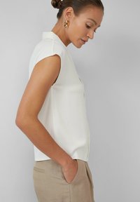 s.Oliver BLACK LABEL Blouse - ecru