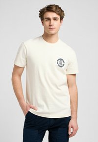 Lee SHORT SLEEVE GRAPHIC - Camiseta estampada - ecru