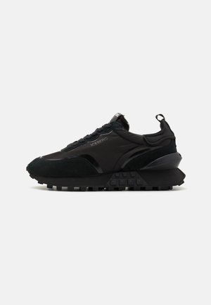 HYPER - Sneaker low - black