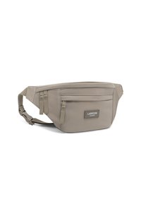 Borsa in tessuto beige a vita con una texture liscia, dotata di una tasca con zip frontale, tracolla regolabile e una patch con logo del marchio.