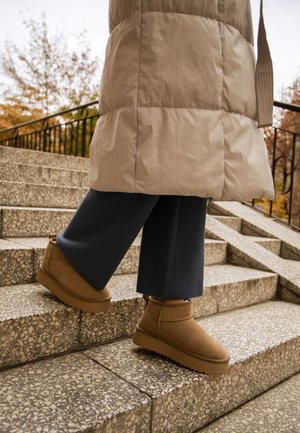 VENEZIA ANKLE BOOTS - Snowboot/Winterstiefel - bronze