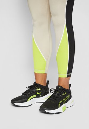 PWRFRAME TR 3 - Sportovní boty - black/lime pow/white