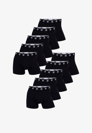 Mustat puuvillaiset bokserishortsit, joissa on valkoinen, brändätty vyötärönauha. Pakkaus näyttää useita paria toistuvassa kuviossa.