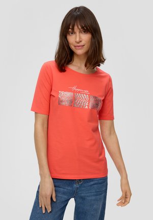 s.Oliver MIT FRONT - Print T-shirt - blutorange
