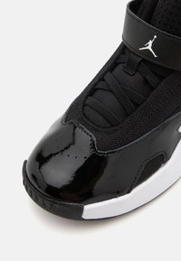Jordan JORDAN MAX AURA 6 UNISEX - Sneakers basse - black/white