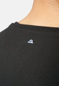 Danish Endurance Jednoduché tričko - black