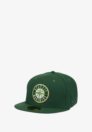 Cappellino verde dei Seattle Mariners con visiera piatta, caratterizzato da un logo ricamato a forma circolare, dettagli dorati e stile aderente.