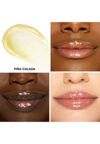 Lipgloss in een romige, glanzende textuur. Bovenaan links staat een fonkelende gele productstreep met het label "Piña Colada." Drie lipkleuren zijn eronder weergegeven.