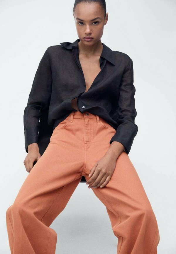 MILA - Relaxed fit jeans - burnt orange3