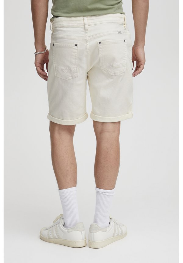 BHJOGG SLIM/ REGULAR FIT - Denim shorts - cloud cream3